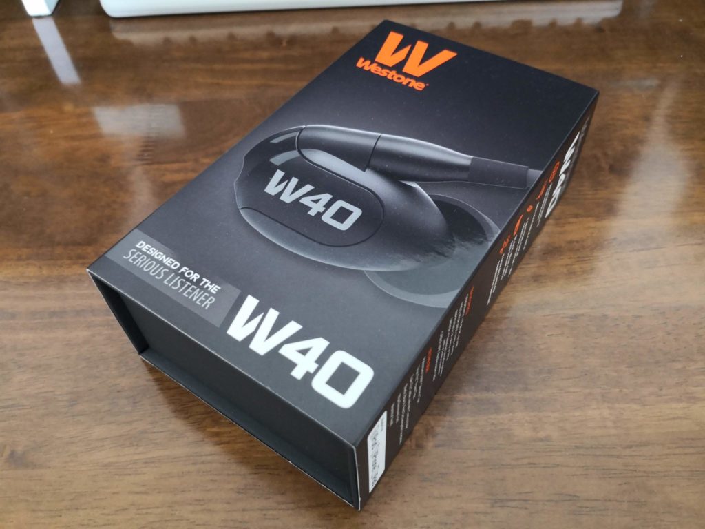 westone w40 箱
